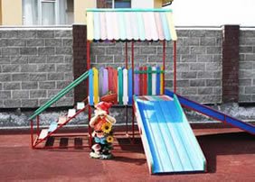 Готовые изделия служат для сооружения инсталляций в парках и детских учреждениях